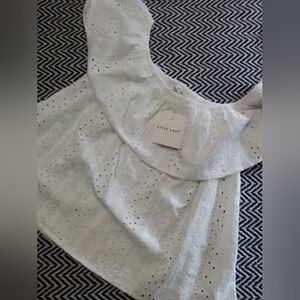 NWT Style Envy White One Layered Open Shoulder Top